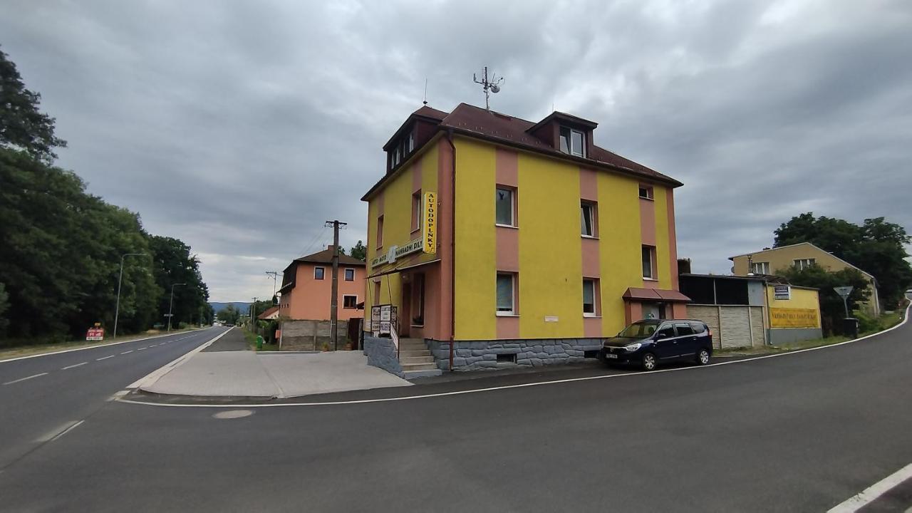 Apartman Amsel Ostrov  Luaran gambar